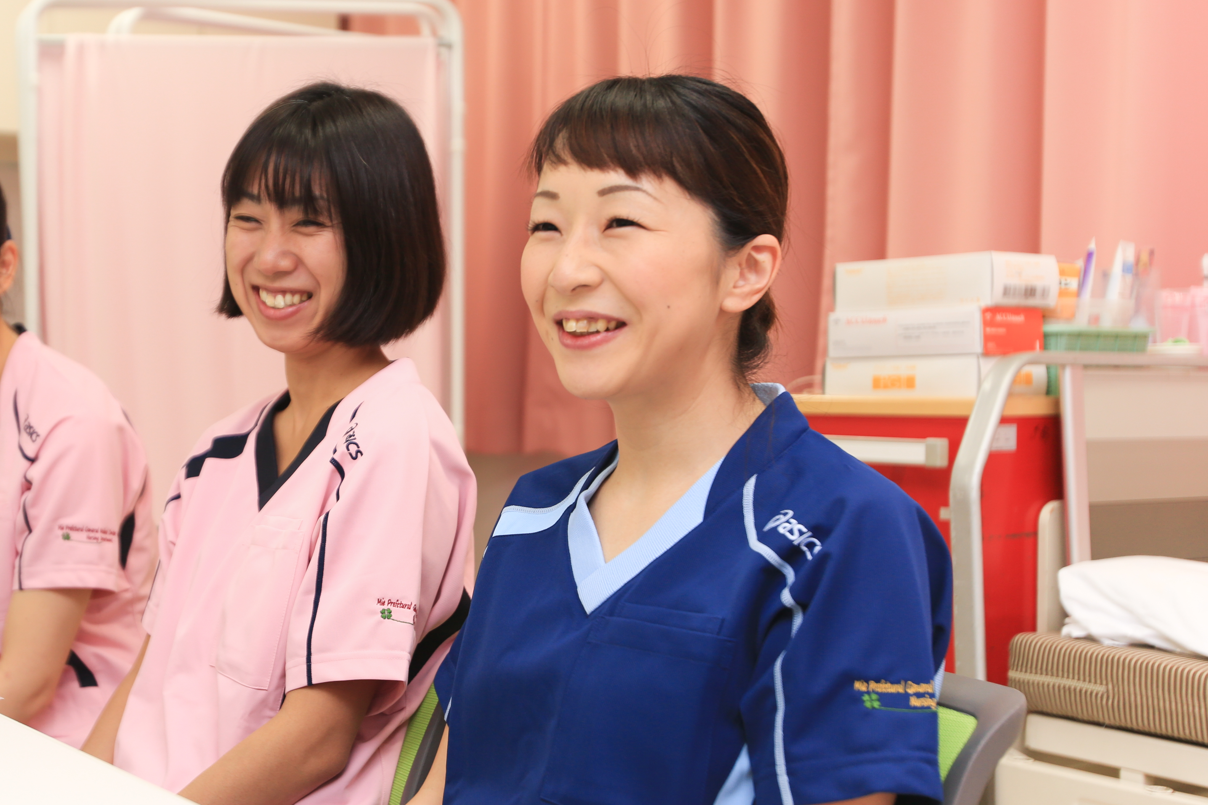 ママさんナース 先輩からのメッセージ 地方独立行政法人 三重県総合医療センター 看護部